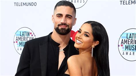 Becky Gs Fiancé Sebastian Lletget Apologizes After Cheating。